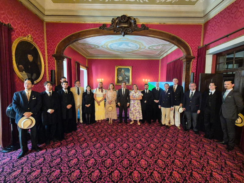 Visita de S.A.I.R. Dona Maria Gabriela de Orleans e Bragança à Universidade de Coimbra